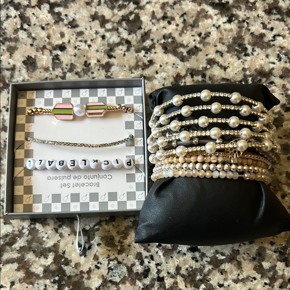 Serra Gold and White Multi-Strand Bracelet